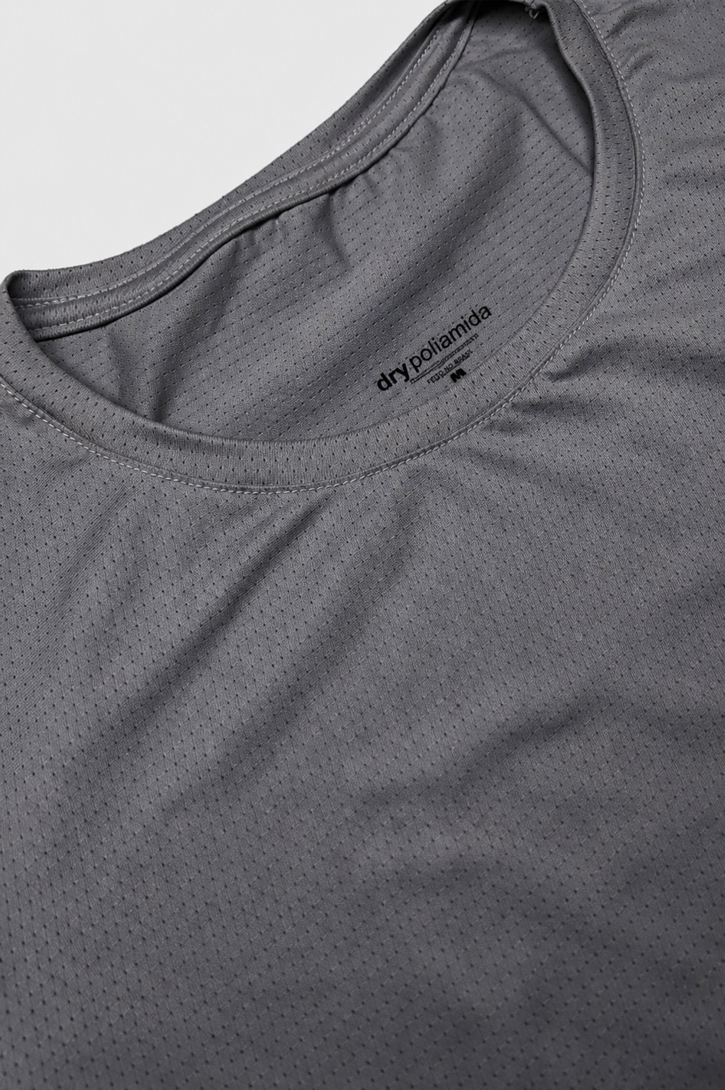 Camiseta Dry Performance – Cinza